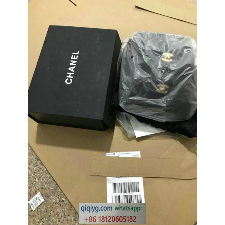 qiqiyg.com ufficiale spedizione contatto qiqiyg whatsapp :+8618120605182 YG109