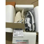 qiqiyg.com ufficiale spedizione contatto qiqiyg whatsapp :+8618120605182 YG215