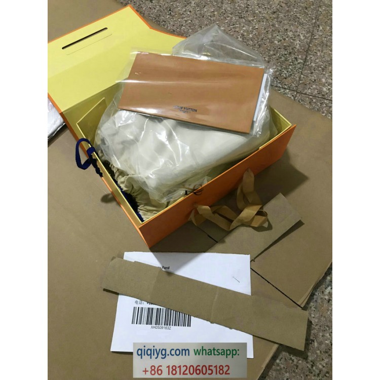 qiqiyg.com ufficiale spedizione contatto qiqiyg whatsapp :+8618120605182 YG01