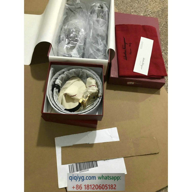 qiqiyg.com ufficiale spedizione contatto qiqiyg whatsapp :+8618120605182 YG25